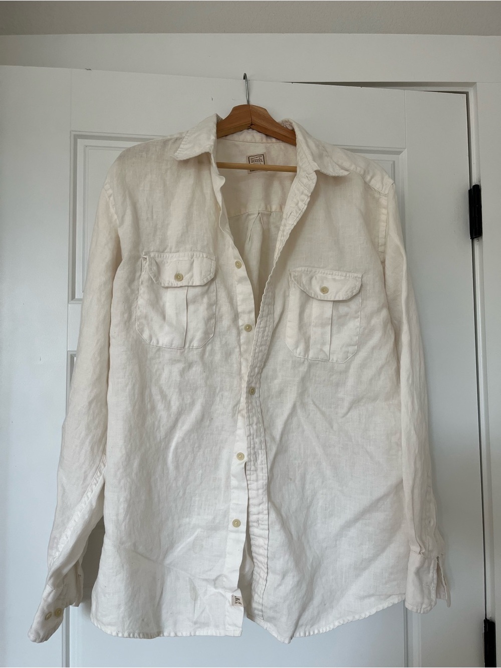Merona Cream Long Sleeve Casual Men’s Button-Down Linen Shirt